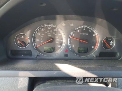 Zdjęcie 9 z 13 samochodu: 2004 VOLVO XC90 VIN:YV1CZ59HX41044557 - miniatura