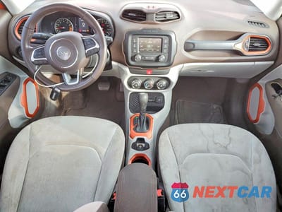 Zdjęcie 8 z 11 samochodu: 2017 JEEP RENEGADE LATITUDE VIN:ZACCJABB3HPG15842 - miniatura