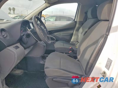 Zdjęcie 7 z 13 samochodu: 2020 NISSAN NV200 DELIVERY VAN VIN:3N6CM0KN2LK698728 - miniatura