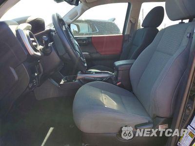 Zdjęcie 7 z 12 samochodu: 2018 TOYOTA TACOMA SR5 V6 VIN:5TFAZ5CN6JX058329 - miniatura