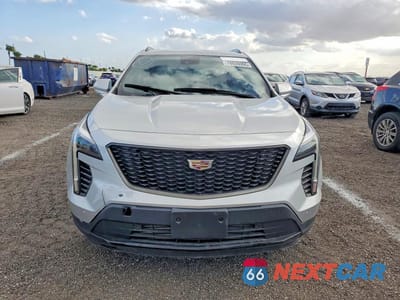 Piąte zdjęcie samochodu w środku: 2020 CADILLAC XT4 SPORT VIN:1GYFZFR41LF137789 - miniatura