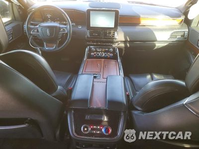 Zdjęcie 8 z 14 samochodu: 2019 LINCOLN NAVIGATOR SELECT VIN:5LMJJ2HT9KEL22940 - miniatura
