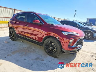 Czwarte zdjęcie samochodu z boku: 2024 BUICK ENCORE GX SPORT TOURING VIN:KL4AMDSL3RB207808 - miniatura