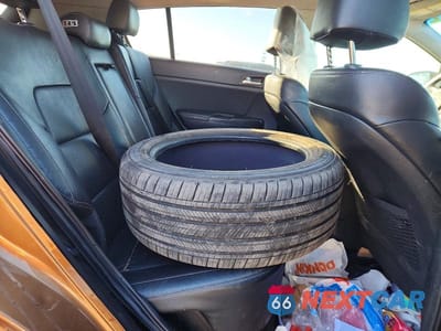 Zdjęcie 11 z 12 samochodu: 2017 KIA SPORTAGE EX VIN:KNDPNCAC7H7152712 - miniatura