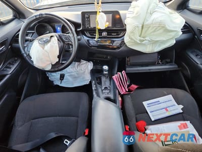 Zdjęcie 8 z 14 samochodu: 2018 TOYOTA C-HR XLE VIN:NMTKHMBX2JR043223 - miniatura