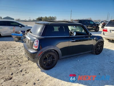 Trzecie zdjęcie samochodu z tyłu: 2013 MINI COOPER VIN:WMWSU3C5XDT689567 - miniatura