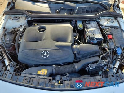 Zdjęcie 11 z 12 samochodu: 2019 MERCEDES-BENZ GLA 250 4MATIC VIN:WDCTG4GB4KU009779 - miniatura