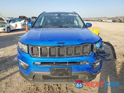 Piąte zdjęcie samochodu w środku: 2021 JEEP COMPASS LATITUDE VIN:3C4NJCBBXMT505409 - miniatura