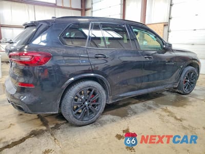 Trzecie zdjęcie samochodu z tyłu: 2021 BMW X5 M50I VIN:5UXJU4C08M9F56328 - miniatura