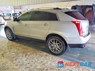 Drugie zdjęcie samochodu z przodu: 2015 CADILLAC SRX PREMIUM COLLECTION VIN:3GYFNDE34FS529842 - miniatura