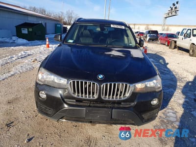 Piąte zdjęcie samochodu w środku: 2016 BMW X3 XDRIVE28I VIN:5UXWX9C53G0D79489 - miniatura