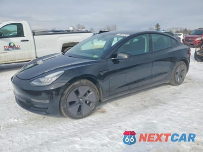2021 TESLA MODEL 3 5YJ3E1EB9MF853079 - główne zdjęcie licytacji z USA - miniatura