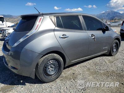 Trzecie zdjęcie samochodu z tyłu: 2016 NISSAN LEAF S VIN:1N4AZ0CP5GC302479 - miniatura