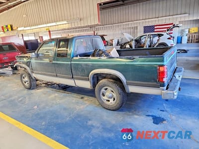 Drugie zdjęcie samochodu z przodu: 1995 DODGE DAKOTA VIN:1B7GG23X0SS196706 - miniatura