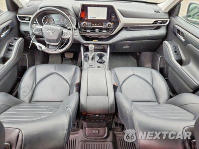 Zdjęcie 8 z 13 samochodu: 2023 TOYOTA HIGHLANDER L VIN:5TDKDRBH4PS042540 - miniatura