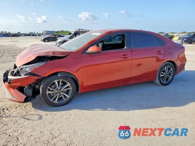 2023 KIA FORTE LXS 3KPF24AD6PE581051 - główne zdjęcie licytacji z USA - miniatura