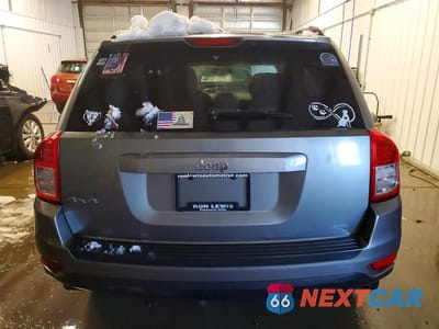 Zdjęcie 6 z 12 samochodu: 2012 JEEP COMPASS SPORT VIN:1C4NJDBBXCD663694 - miniatura