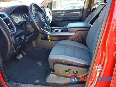 Zdjęcie 7 z 12 samochodu: 2020 RAM 1500 VIN:1C6SRFFT0LN396450 - miniatura