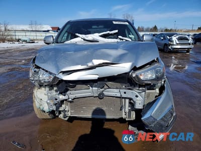 Piąte zdjęcie samochodu w środku: 2018 MITSUBISHI OUTLANDER SPORT ES VIN:JA4AP3AU0JU024953 - miniatura