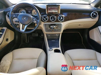 Zdjęcie 8 z 11 samochodu: 2014 MERCEDES-BENZ CLA 250 VIN:WDDSJ4EBXEN063601 - miniatura