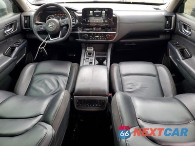 Zdjęcie 8 z 13 samochodu: 2024 NISSAN PATHFINDER SL VIN:5N1DR3CB8RC295989 - miniatura
