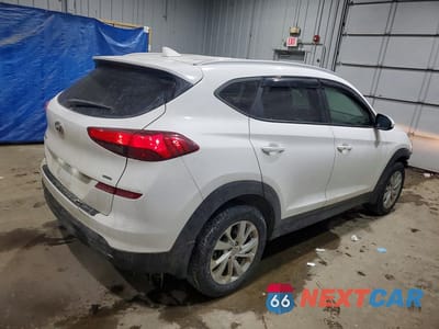 Trzecie zdjęcie samochodu z tyłu: 2019 HYUNDAI TUCSON VIN:KM8J3CA44KU073071 - miniatura