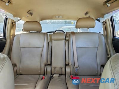 Zdjęcie 10 z 13 samochodu: 2013 TOYOTA HIGHLANDER SE VIN:5TDZK3EH3DS137356 - miniatura