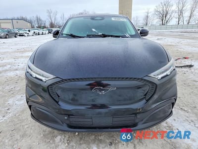 Piąte zdjęcie samochodu w środku: 2022 FORD MUSTANG MACH-E SELECT VIN:3FMTK1SSXNMA01863 - miniatura