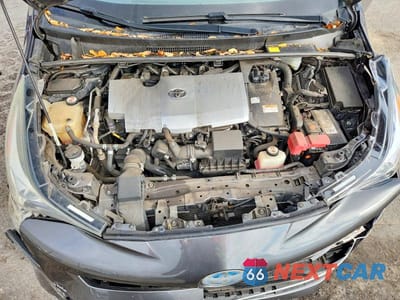 Zdjęcie 11 z 11 samochodu: 2018 TOYOTA PRIUS THREE VIN:JTDKARFU0J3550710 - miniatura