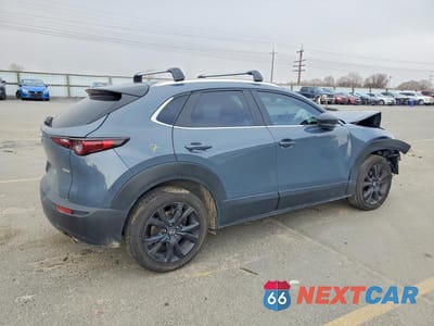 Trzecie zdjęcie samochodu z tyłu: 2023 MAZDA CX-30 PREFERRED VIN:3MVDMBCM5PM570808 - miniatura