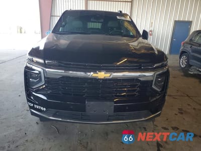 Piąte zdjęcie samochodu w środku: 2025 CHEVROLET SUBURBAN C1500 LS VIN:1GNS5BRD0SR212320 - miniatura