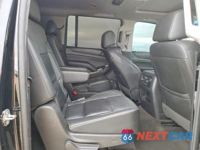 Zdjęcie 11 z 14 samochodu: 2017 CHEVROLET SUBURBAN C1500 LT VIN:1GNSCHKC8HR235508 - miniatura