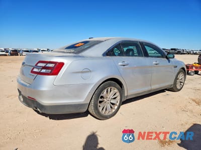 Trzecie zdjęcie samochodu z tyłu: 2018 FORD TAURUS LIMITED VIN:1FAHP2F83JG131591 - miniatura