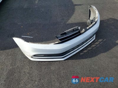 Zdjęcie 12 z 13 samochodu: 2017 VOLKSWAGEN JETTA SPORT VIN:3VWD17AJ4HM301813 - miniatura