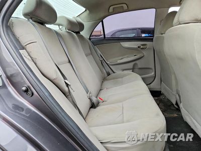 Zdjęcie 10 z 13 samochodu: 2013 TOYOTA COROLLA L VIN:2T1BU4EEXDC119128 - miniatura
