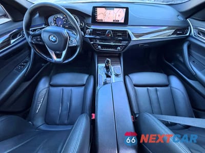 Zdjęcie 9 z 10 samochodu: 2019 BMW 530 I VIN:WBAJA5C51KBX87048 - miniatura