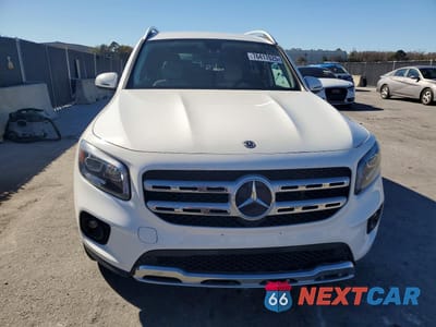 Piąte zdjęcie samochodu w środku: 2020 MERCEDES-BENZ GLB 250 4MATIC VIN:WDC4M4HB6LW011115 - miniatura