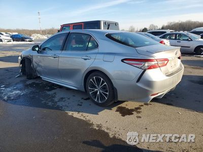 Drugie zdjęcie samochodu z przodu: 2018 TOYOTA CAMRY L VIN:4T1B11HK9JU147389 - miniatura