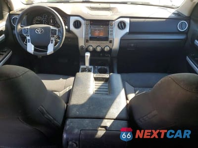 Zdjęcie 8 z 11 samochodu: 2019 TOYOTA TUNDRA SR5 VIN:5TFUM5F12KX079975 - miniatura