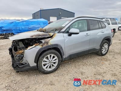 2022 TOYOTA COROLLA CROSS LE 7MUCAABG8NV029797 - główne zdjęcie licytacji z USA - miniatura