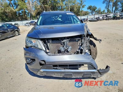 Piąte zdjęcie samochodu w środku: 2017 NISSAN PATHFINDER SV VIN:5N1DR2MN7HC647879 - miniatura