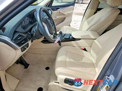 Zdjęcie 7 z 13 samochodu: 2015 BMW X5 SDRIVE35I VIN:5UXKR2C58F0H38575 - miniatura