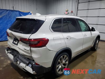 Trzecie zdjęcie samochodu z tyłu: 2019 BMW X5 XDRIVE40I VIN:5UXCR6C54KLL21830 - miniatura