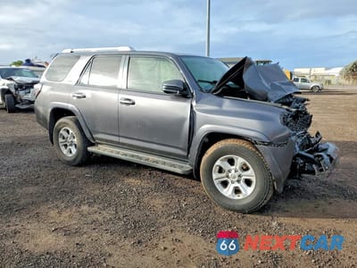 Czwarte zdjęcie samochodu z boku: 2016 TOYOTA 4RUNNER SR5 VIN:JTEZU5JR9G5145651 - miniatura