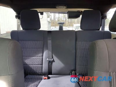 Zdjęcie 10 z 13 samochodu: 2011 JEEP WRANGLER UNLIMITED SPORT VIN:1J4BA3H11BL579547 - miniatura
