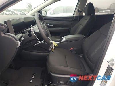 Zdjęcie 7 z 12 samochodu: 2025 HYUNDAI TUCSON SEL VIN:5NMJB3DE6SH592609 - miniatura