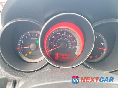 Zdjęcie 9 z 11 samochodu: 2012 KIA FORTE SX VIN:KNAFW4A32C5497355 - miniatura