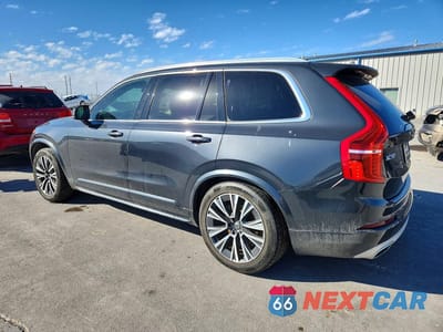 Drugie zdjęcie samochodu z przodu: 2021 VOLVO XC90 T5 MOMENTUM VIN:YV4102CK7M1670882 - miniatura
