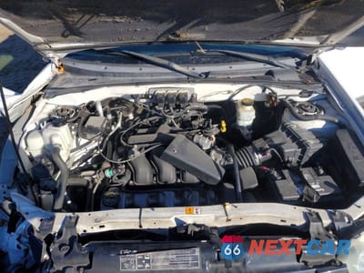 Zdjęcie 12 z 12 samochodu: 2005 FORD ESCAPE XLT VIN:1FMYU93185KA24442 - miniatura