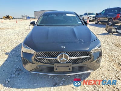 Piąte zdjęcie samochodu w środku: 2024 MERCEDES-BENZ CLA 250 VIN:W1K5J4GB6RN443583 - miniatura